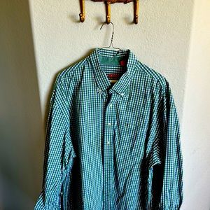 IZOD men’s button up
